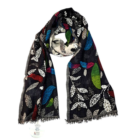 Écharpe brodée en laine mérinos peinte à la main