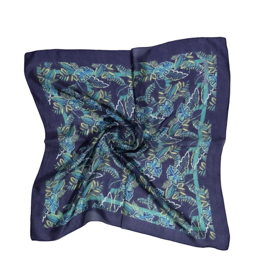 Foulard carré en pure soie à motif floral