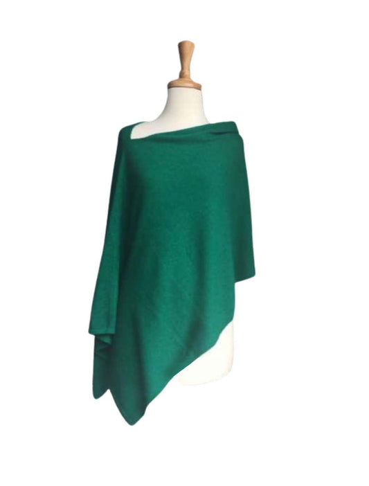 Poncho en laine vert émeraude